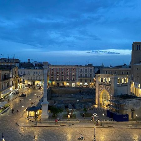 Bed and Breakfast L'Attico Piazza Sant'Oronzo à Lecce Extérieur photo
