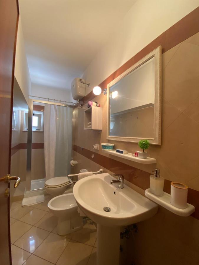 Bed and Breakfast L'Attico Piazza Sant'Oronzo à Lecce Extérieur photo