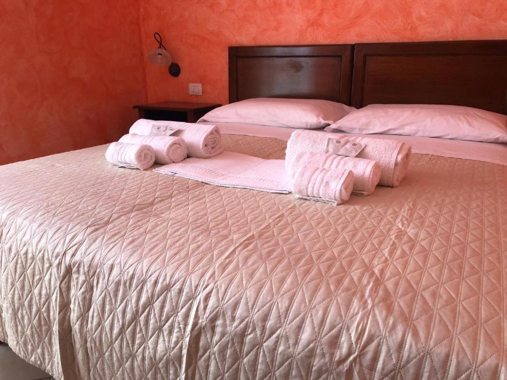 Bed and Breakfast L'Attico Piazza Sant'Oronzo à Lecce Extérieur photo